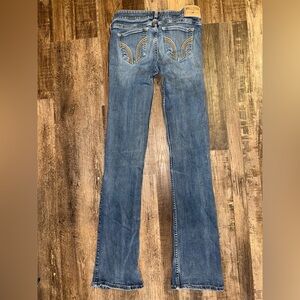 Hollister Women's Light Blue Jeans